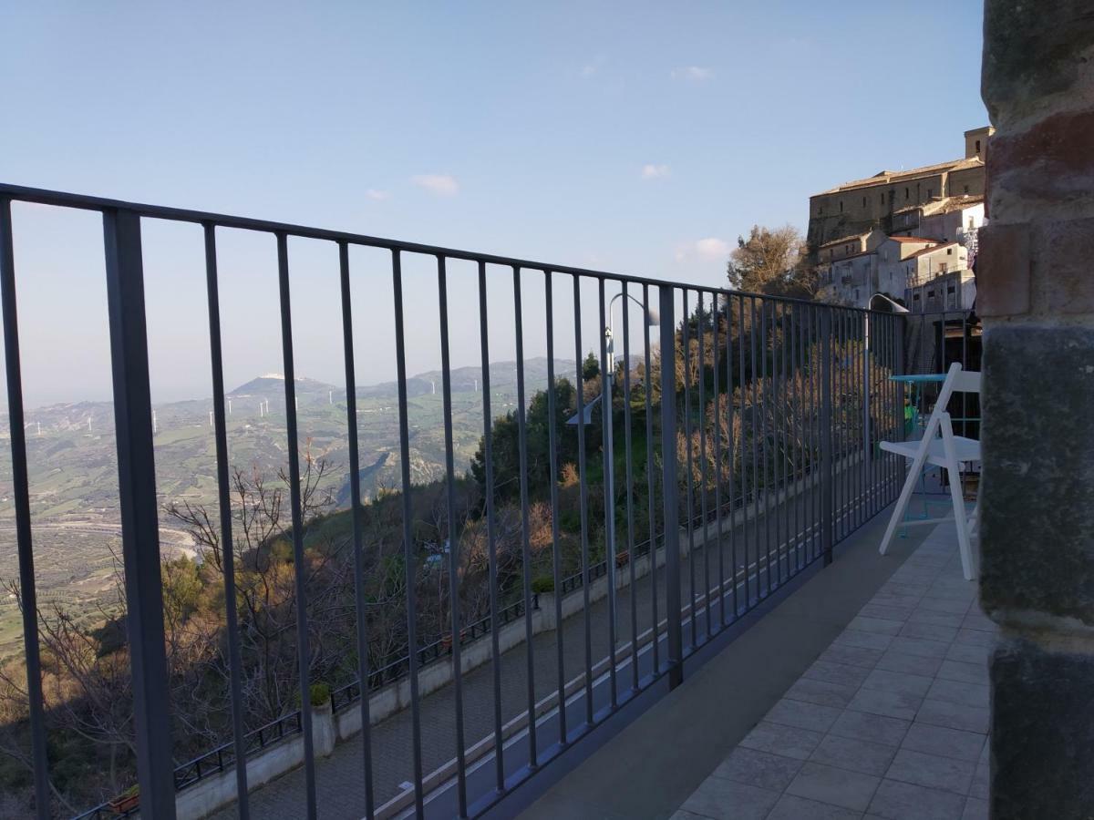 La Casa Dei Panorami Di Colobraro Lägenhet Exteriör bild